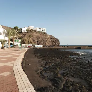 https://el-faro-las-playas.in-canary-islands.com